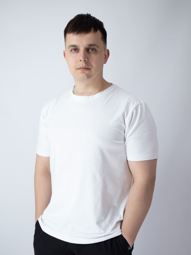 Футболка чоловіча базова біла